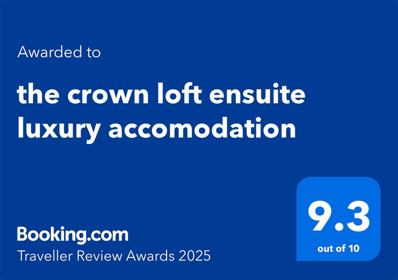 The Crown Loft Ensuite Luxury Accomodation Kingston upon Thames  Εξωτερικό φωτογραφία